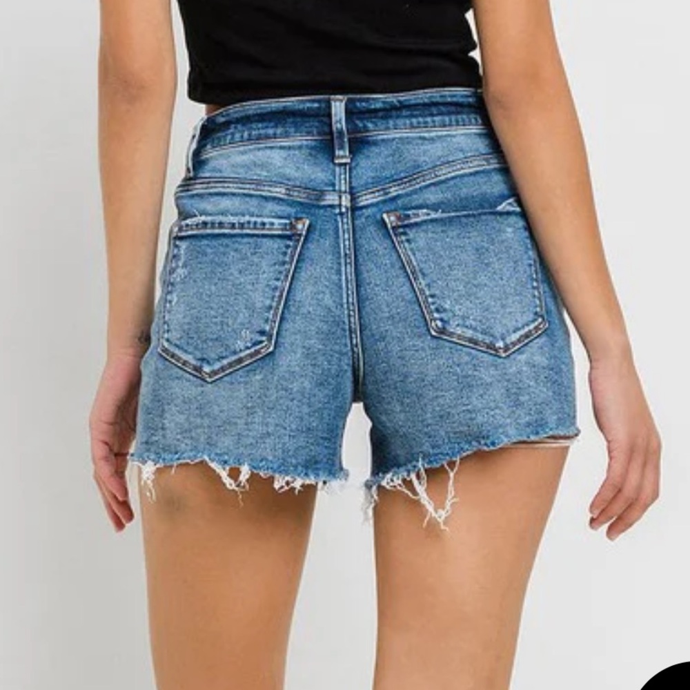 Flying Monkey High Rise Embroidered Raw Hem Denim Shorts. NWOT! Sz 25 - Picture 3 of 11